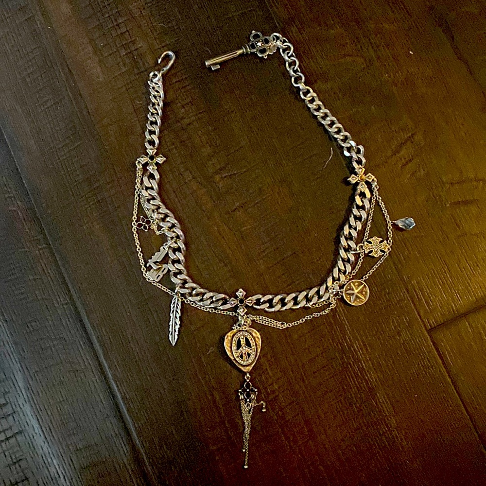 Lucky Brand signature rock&roll silver charm necklace. EUC.